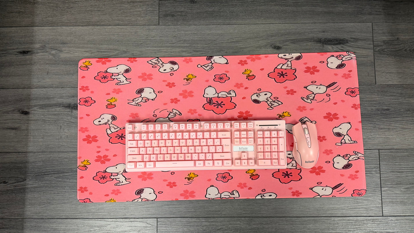 Snoopy Desk Mat